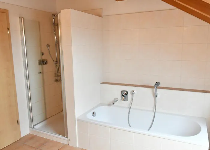 Hegau- Bodensee Og 公寓 *